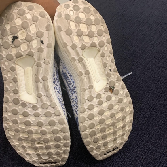 Blue and white Adidas Ultra Boost Uncaged - Picture 6 of 7